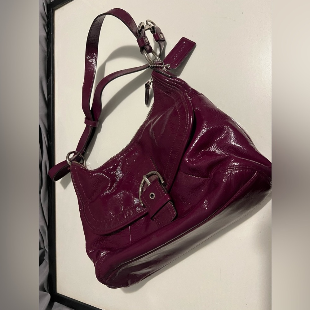 COACH SoHo Duffle Plum Patent Leather Shoulder / Crossbody (Style: G1282-F19709)